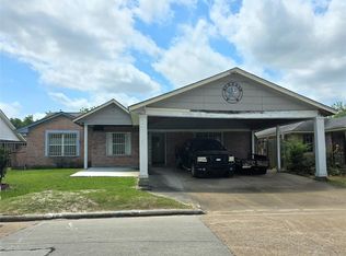 939 Point Blank Dr, Houston, TX 77038