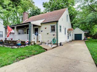 1976 E Decatur St, Decatur, IL 62521