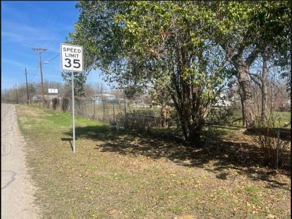 2nd image of 7330 Quintana Rd