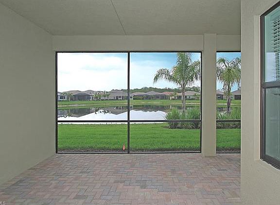 2nd image of 11541 Stonecreek Cir