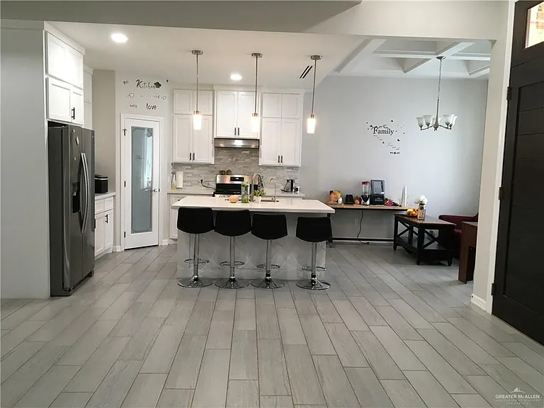 3705 Sherman St — Photo 4