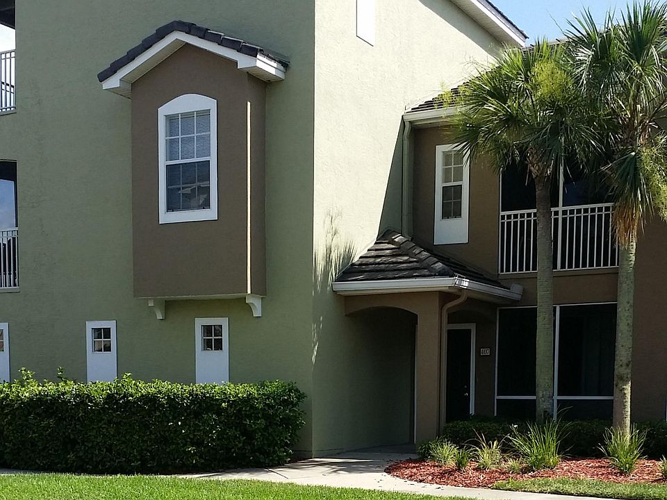 1st image of 10075 Gate Parkway N #407