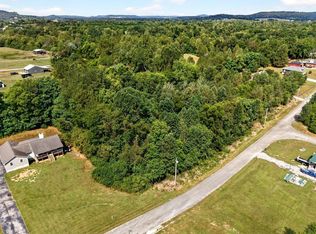 51-52 53 Hidden River Ave, Sparta, TN 38583