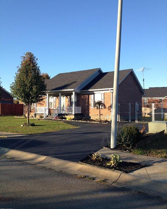 1st image of 304 Butler Dr