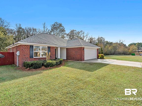 2nd image of 18429 Outlook Dr