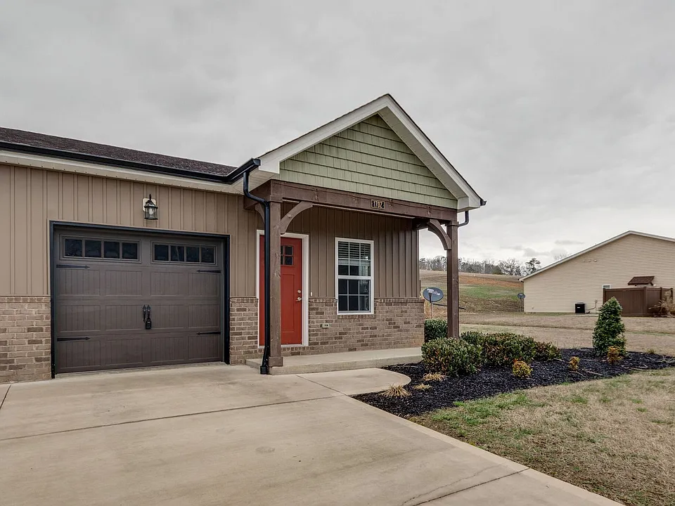 1694 McCleary Bend Rd