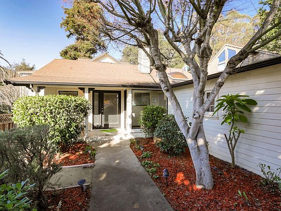 4th image of 514 Escalona Dr