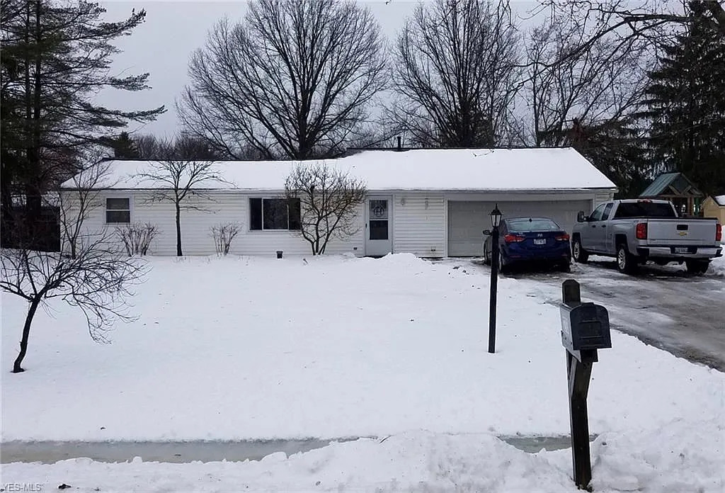 12783 Samuel Dr photo 1