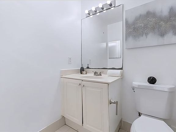 5th image of 2658 SW 83rd Ter #2-1