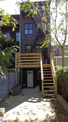 Sold by R New York | media 23