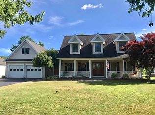 121 Hawthorne Dr, Spencerport, NY 14559