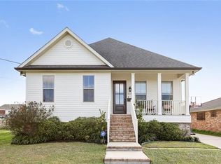 338 12th St, New Orleans, LA 70124