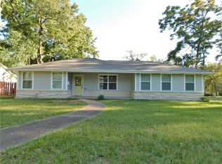 1009 Cowan Ave, Conroe, TX 77301