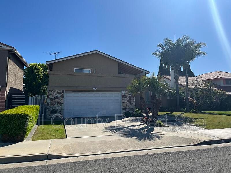 1st image of 6822 Lafayette Dr