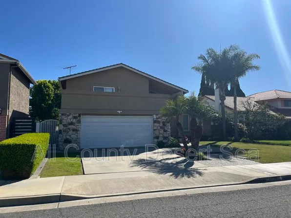 6822 Lafayette Dr, Huntington Beach, CA 92647