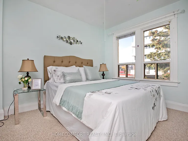 62 Keystone Ave — Photo 18