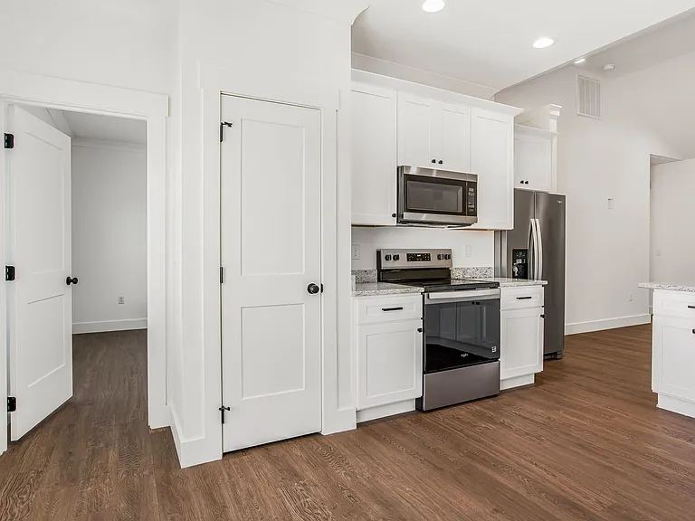 3100 Infinity Dr NW — Photo 16