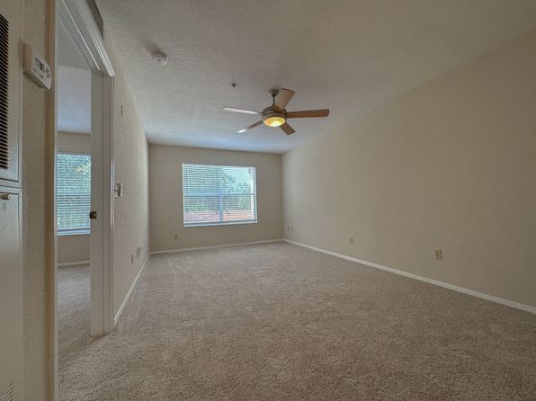 827 Camargo Way Unit 210