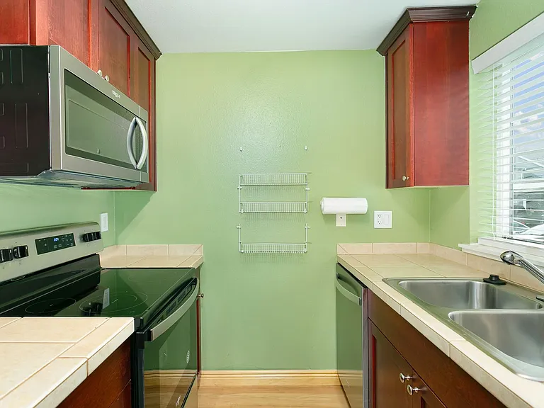 1839 S 286th Ln #S101 — Photo 11