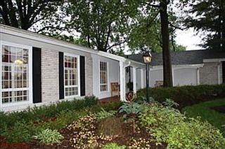 3rd image of 22 Club Grounds North Dr