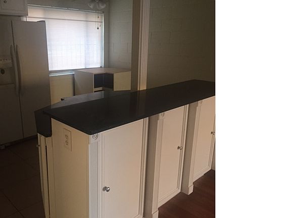 4th image of 2916 Marlin Ave