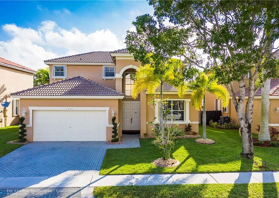 1st image of 1535 SW 193rd Ter