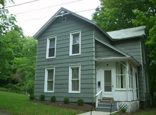 17 Terrace St, Westfield, NY