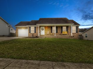 6013 Jeffery Ct, Lawrenceburg, KY 40342