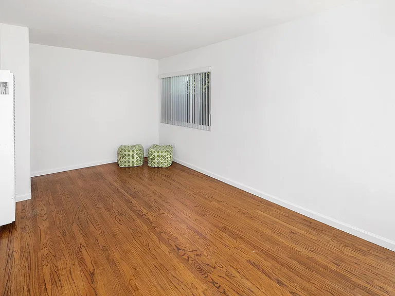 3970 Lamont St — Photo 15