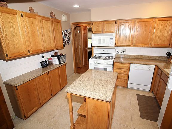 5th image of 8308 W Forest Preserve Ave