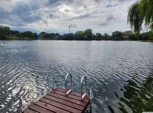 660 Briarstone Dr APT 5, Mason City, IA 50401