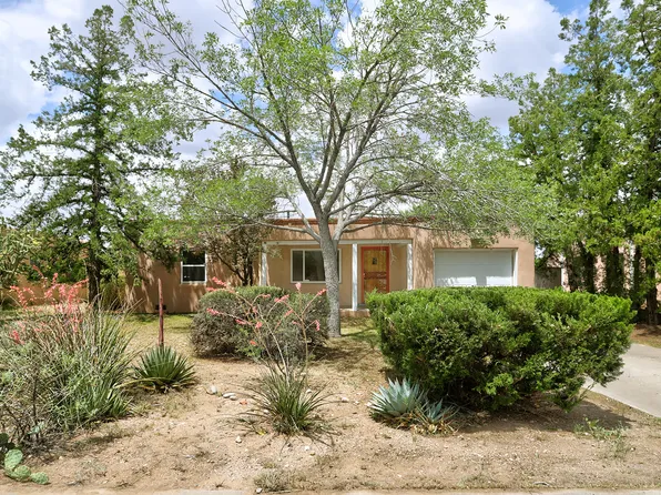 1429 Lafayette Dr NE, Albuquerque, NM 87106