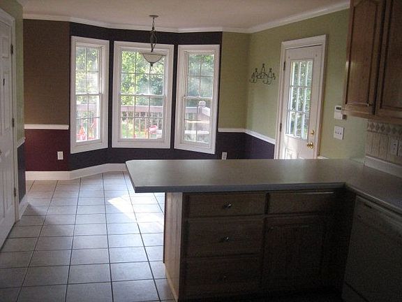 5th image of 491 Smith Rd