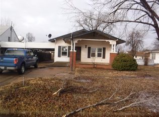 308 S 7th Ave, Fairview, OK 73737
