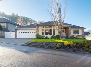 578 Oak Valley Loop, Winchester, OR 97495