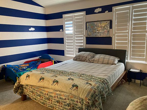 3rd image of 3233 Vineyard Park Way