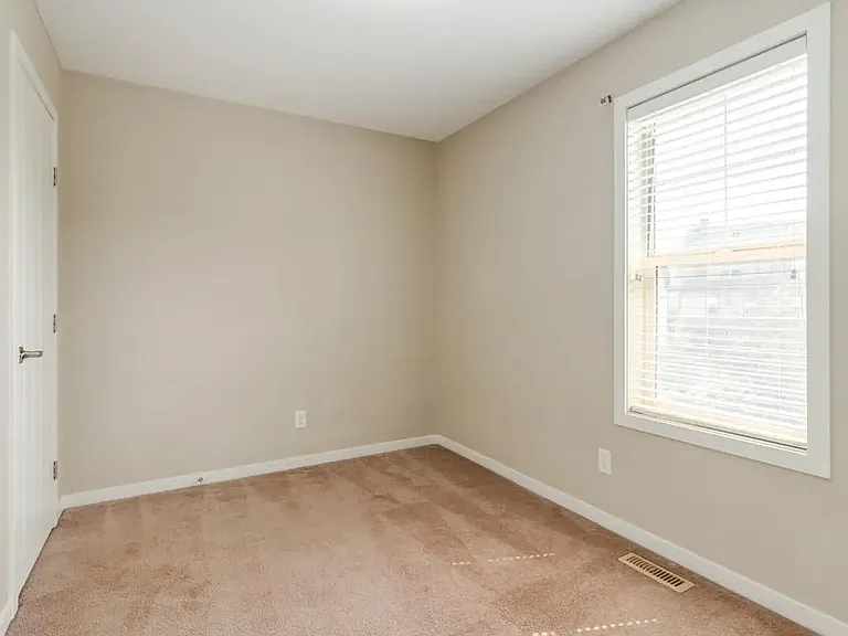 1704-0504 Heartland Ave #101 — Photo 28