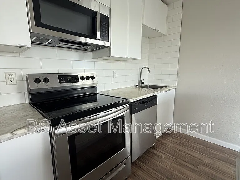 50 Frey Pl #4 — Photo 15