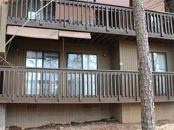 4th image of 512 Green Mountain Cir APT 103
