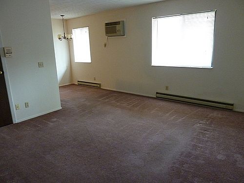 1st image of 5441 Camelot Dr APT 4