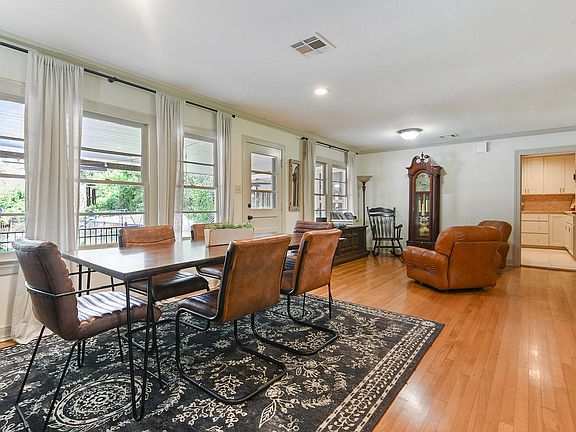 5th image of 116 Girard Woods Dr