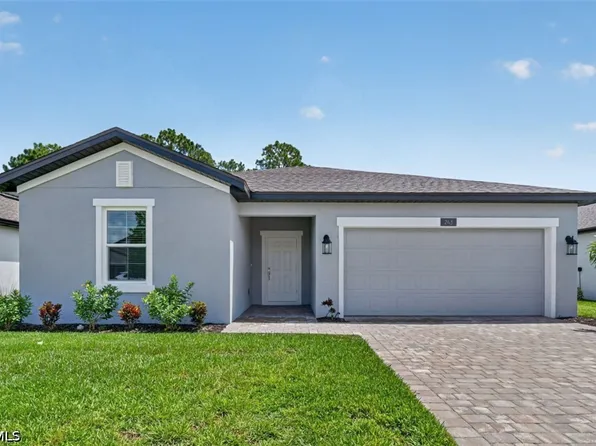 243 Lakeside Breeze Way, Lehigh Acres, FL 33936