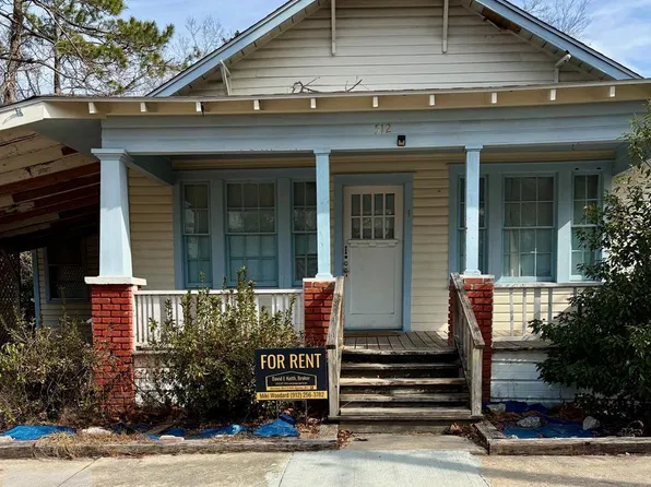 512 W Plum St #A, Jesup, GA 31545