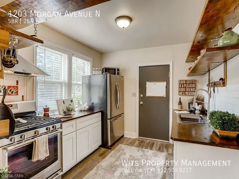 1203 Morgan Ave N — Photo 11