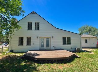 1710 Albany Ave, Hot Springs, SD 57747
