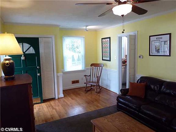 3rd image of 6709 Wessex Ln