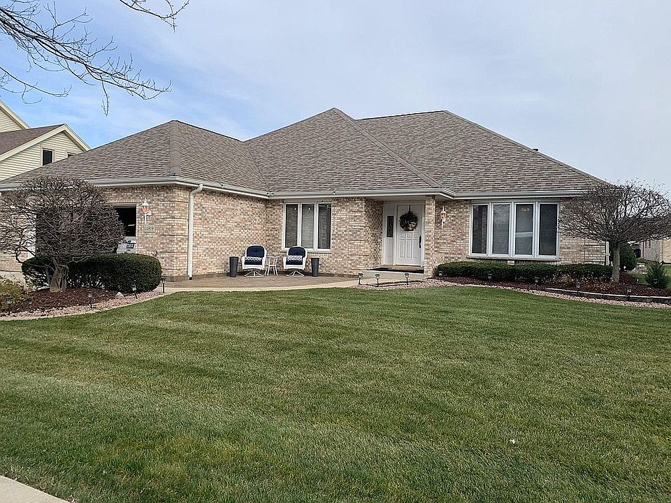 14819 Landings Ln, Oak Forest, IL 60452 Zillow