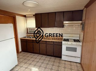 469 N Birch St APT 6, Manteno, IL 60950