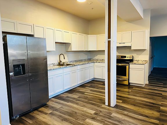 5th image of 63 Water St #12