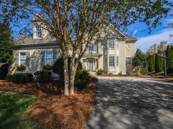 8711 Tullamore Park Cres, Charlotte, NC 28226